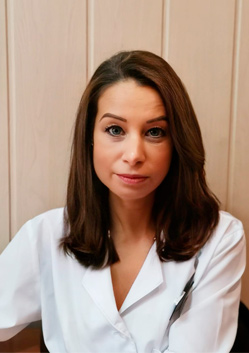 Заведующий консультацией, врач-акушер-гинеколог Шубина Елена Петровна